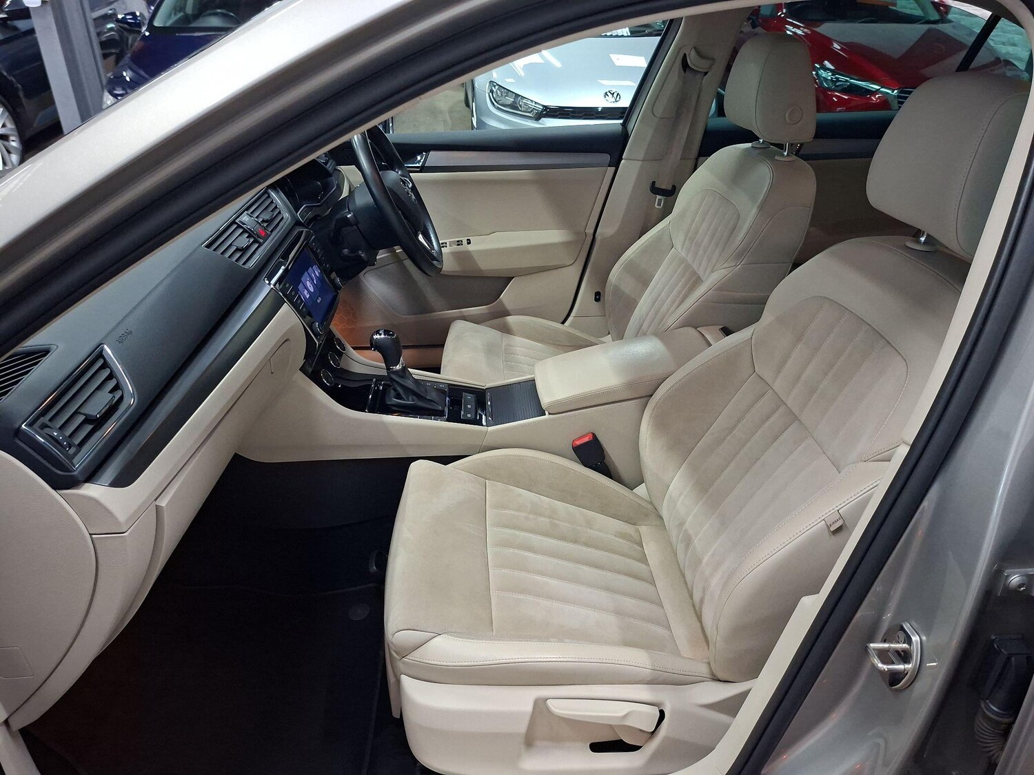 Used Skoda Superb 2016 for sale - 76563593: Photo 19