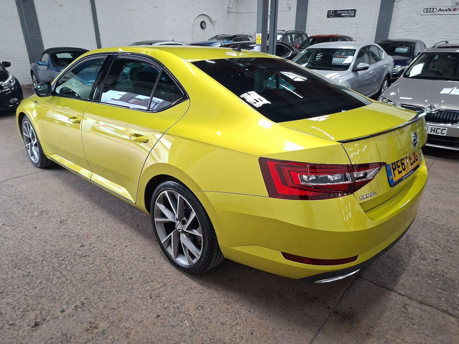 Used Skoda Superb 2017 for sale - 77826853: Photo 6