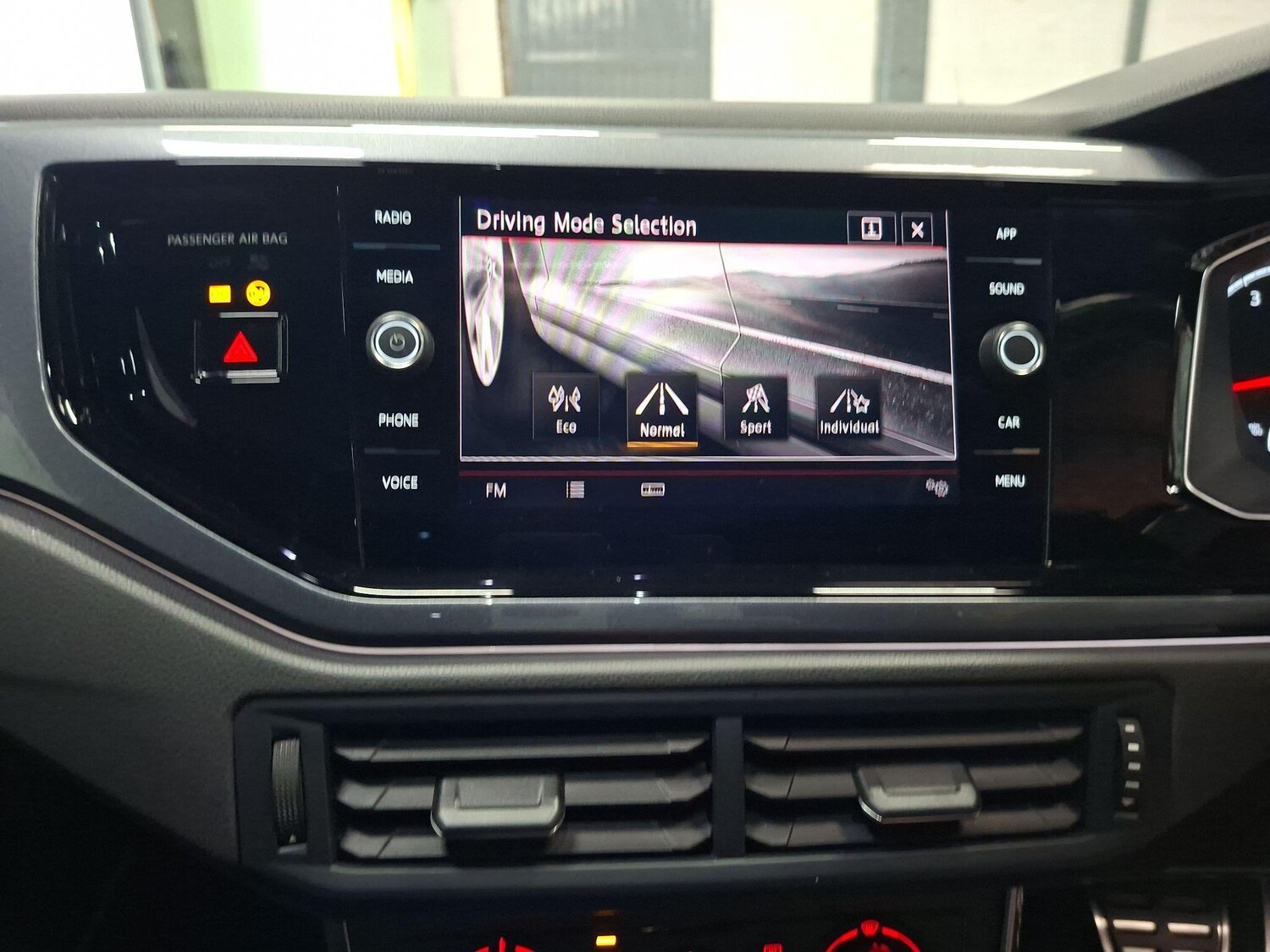 Used Volkswagen Polo 2018 for sale - 76635905: Photo 21