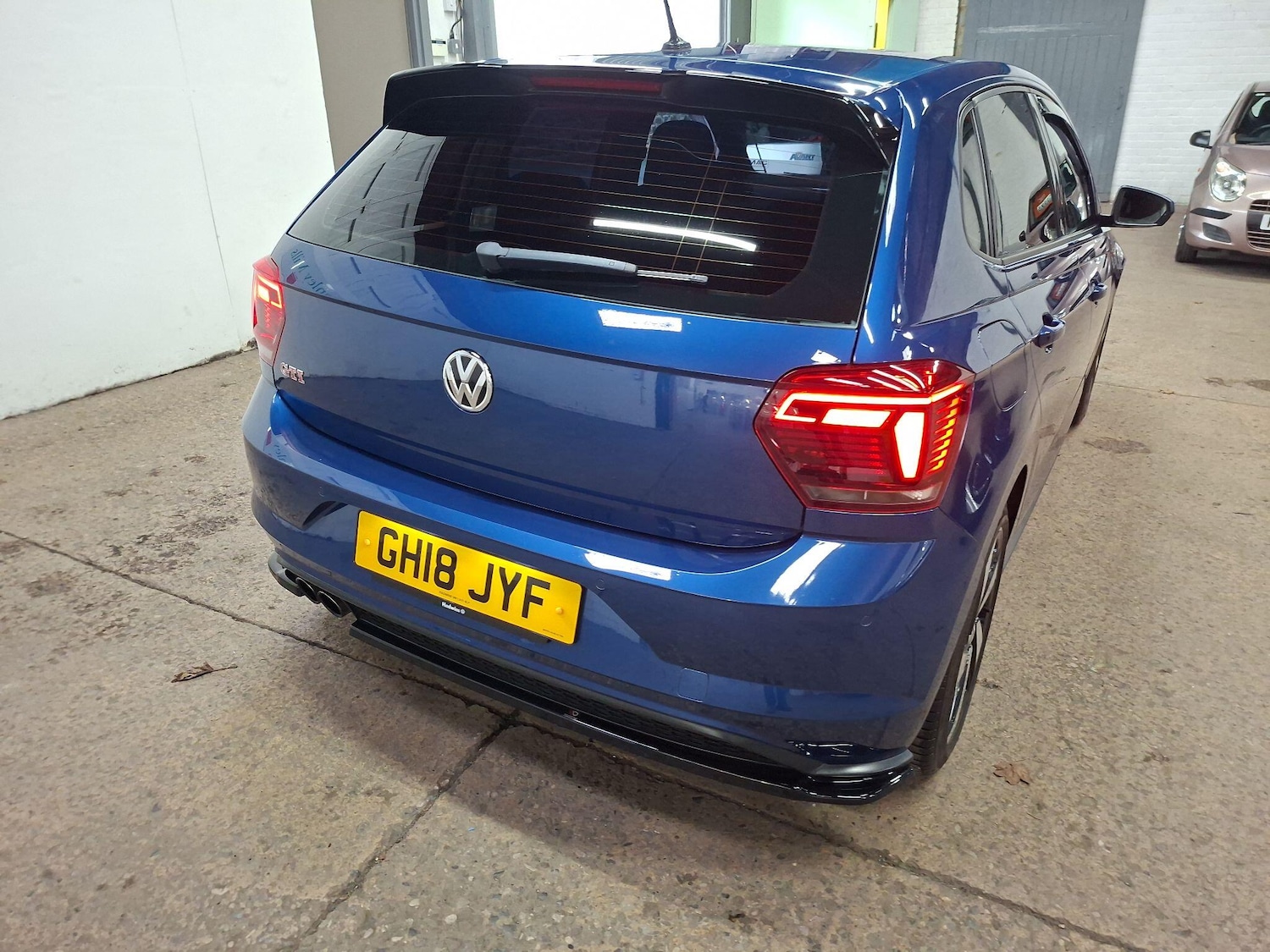 Used Volkswagen Polo 2018 for sale - 76635905: Photo 6
