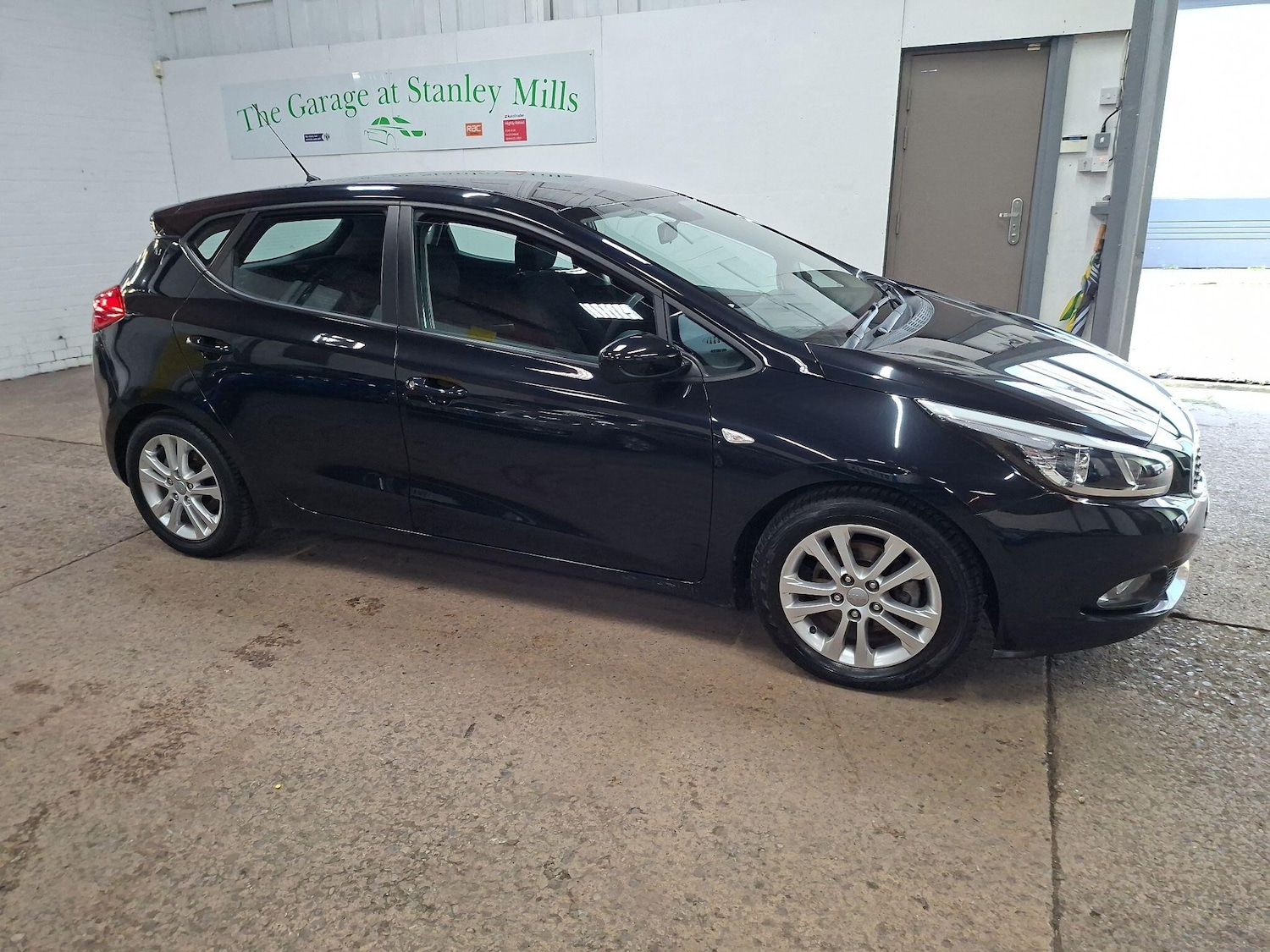 Used Kia Ceed 2013 for sale - 77771412: Photo 4