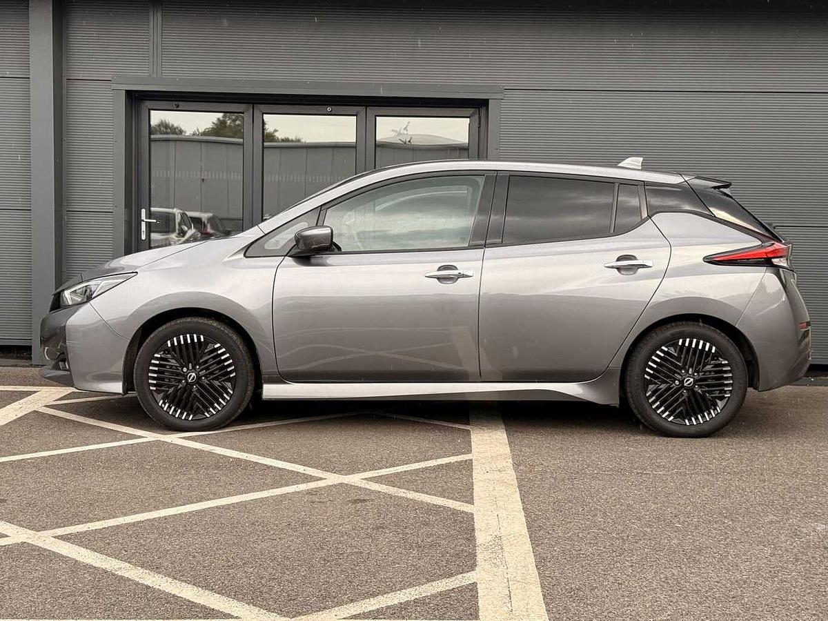 Used Nissan Leaf 2022 for sale - 76126621: Photo 13