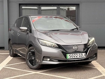 Nissan - Leaf