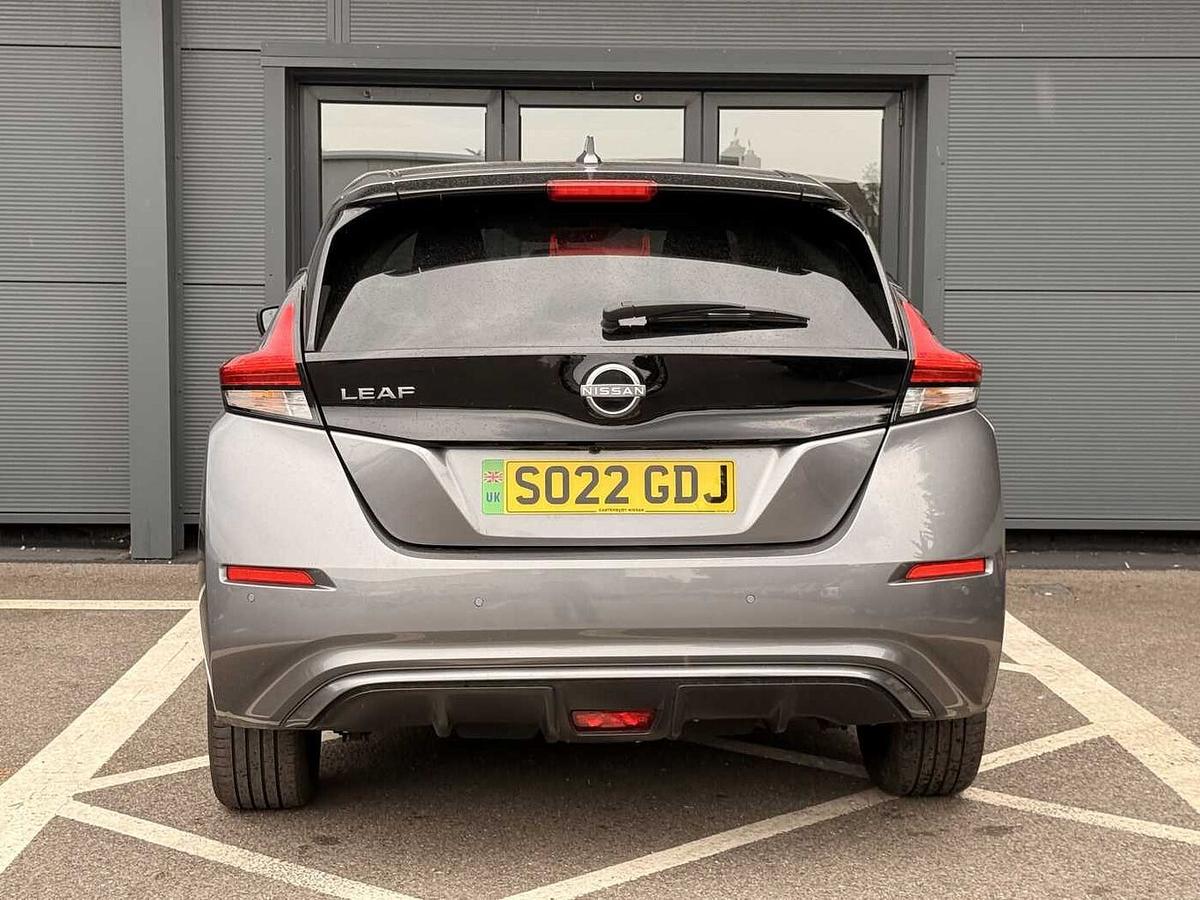 Used Nissan Leaf 2022 for sale - 76126621: Photo 9