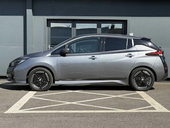 Used Nissan Leaf 2022 for sale - 76126628: Photo 4