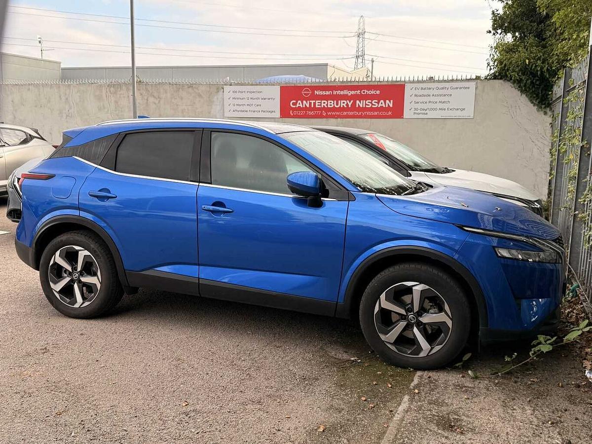 Used Nissan Qashqai 2021 for sale - 76126926: Photo 2