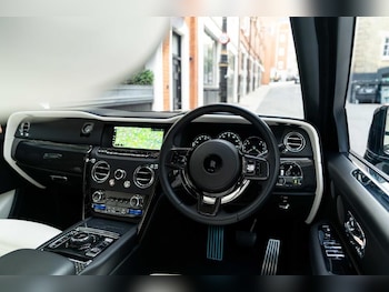 Used Rolls-Royce Cullinan 2023 for sale - 76046627: Photo