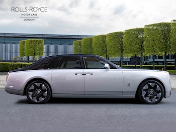 Used Rolls-Royce Phantom 2023 for sale - 75972878: Photo