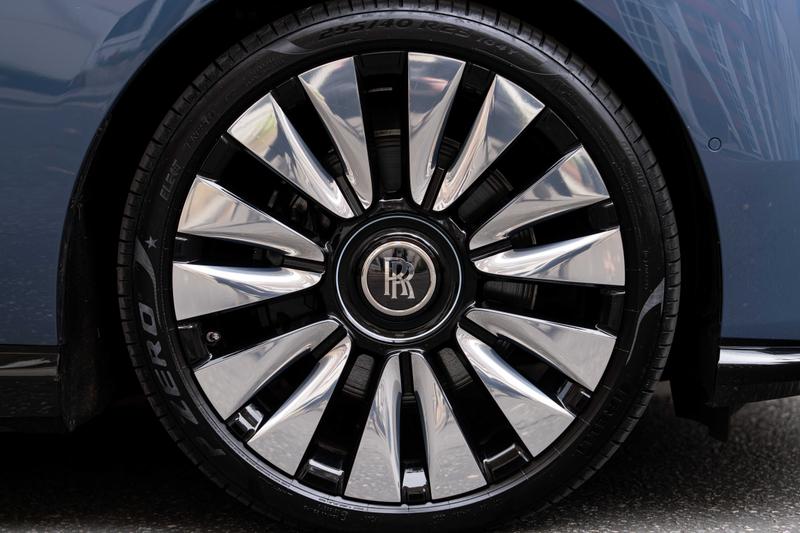 Used Rolls-Royce Spectre for sale - 76382385: Photo 9