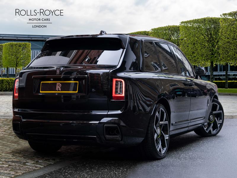 Used Rolls-Royce Cullinan 2025 for sale - 77582024: Photo 2
