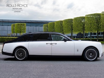 Used Rolls-Royce Phantom 2025 for sale - 78270888: Photo