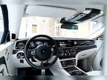 Used Rolls-Royce Spectre 2024 for sale - 79156944: Photo