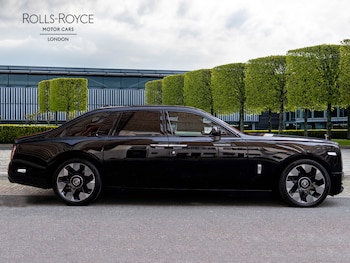 Used Rolls-Royce Phantom 2022 for sale - 78593100: Photo