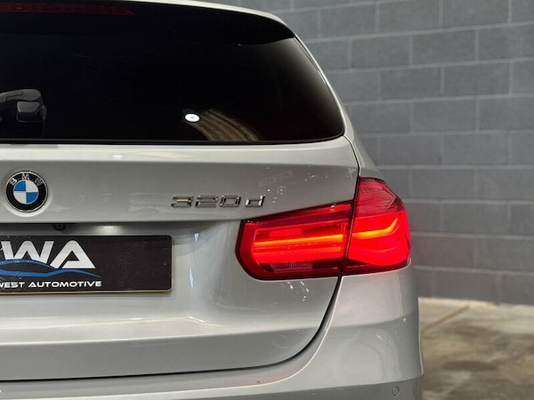Used BMW 3 Series 2018 for sale - 76133027: Photo 32