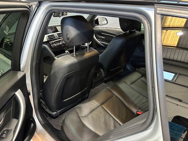 Used BMW 3 Series 2018 for sale - 76133027: Photo 43