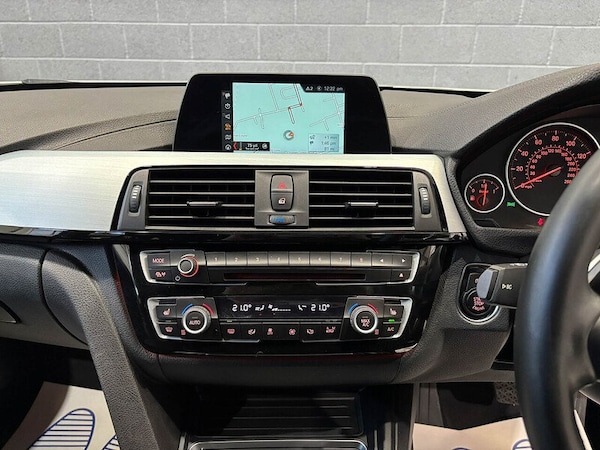 Used BMW 3 Series 2018 for sale - 76133027: Photo 50