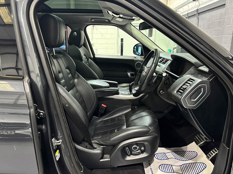 Used Land Rover Range Rover Sport 2015 for sale - 76879356: Photo 7