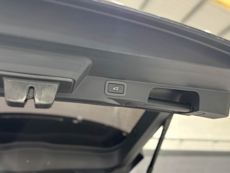 Used Land Rover Range Rover Sport 2015 for sale - 76879356: Photo 70