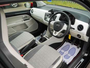 Used Volkswagen up! 2018 for sale - 74800945: Photo