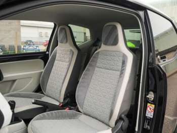 Used Volkswagen up! 2018 for sale - 74800945: Photo