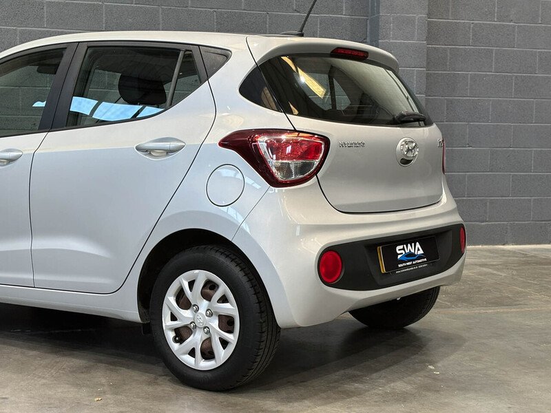 Used Hyundai i10 2017 for sale - 76018826: Photo 14