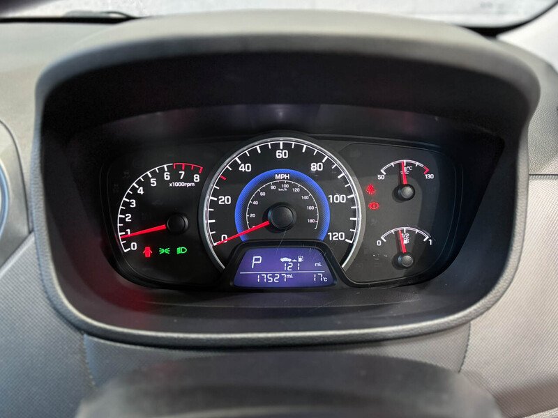 Used Hyundai i10 2017 for sale - 76018826: Photo 30