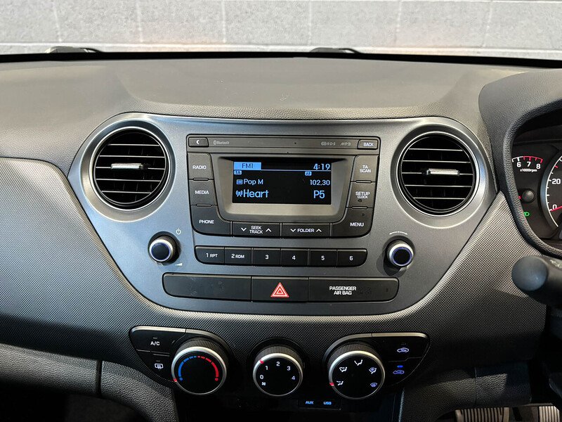 Used Hyundai i10 2017 for sale - 76018826: Photo 31