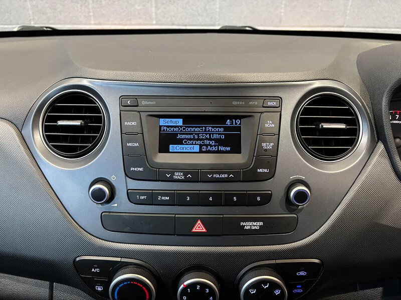 Used Hyundai i10 2017 for sale - 76018826: Photo 32