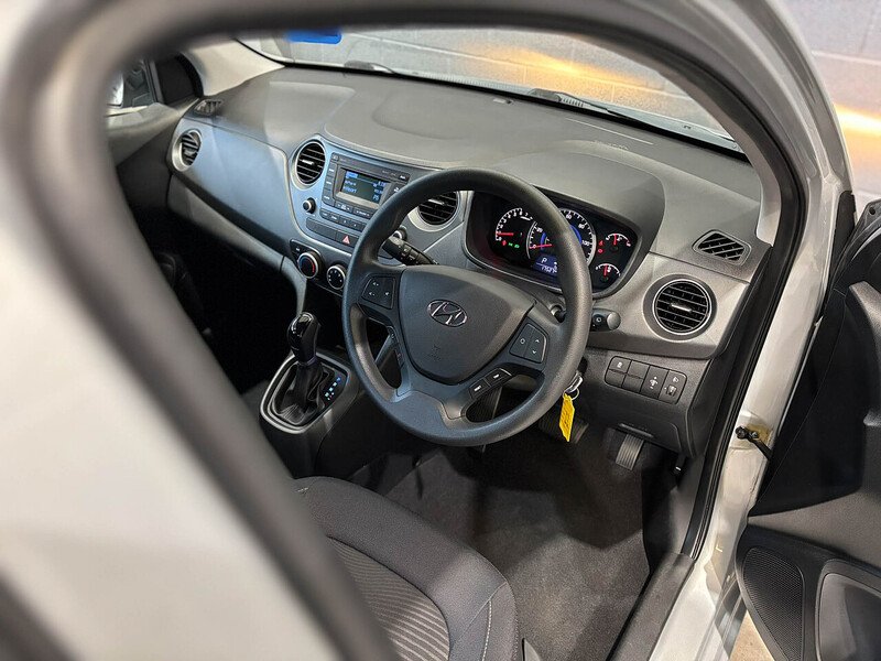 Used Hyundai i10 2017 for sale - 76018826: Photo 36