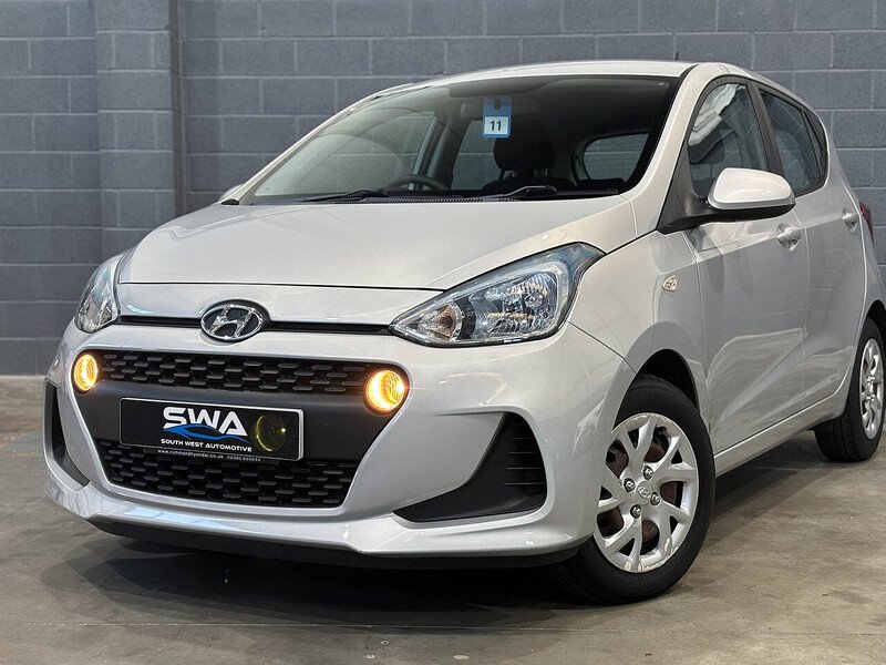 Used Hyundai i10 2017 for sale - 76018826: Photo 6