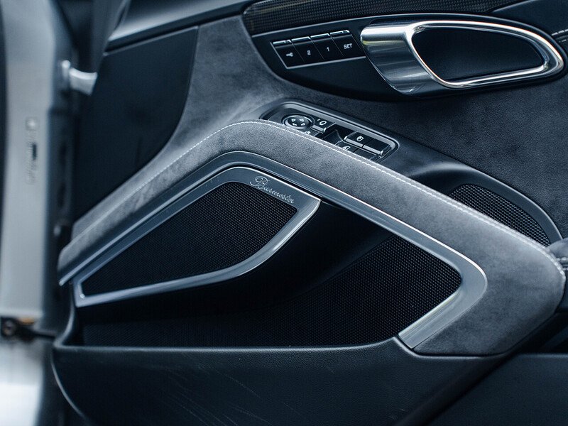 Used Porsche 911 2017 for sale - 76437095: Photo 17