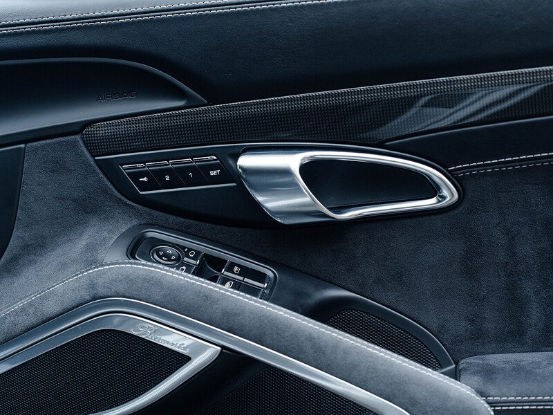 Used Porsche 911 2017 for sale - 76437095: Photo 18