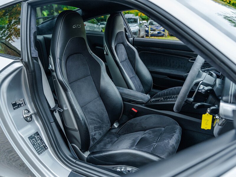 Used Porsche 911 2017 for sale - 76437095: Photo 25