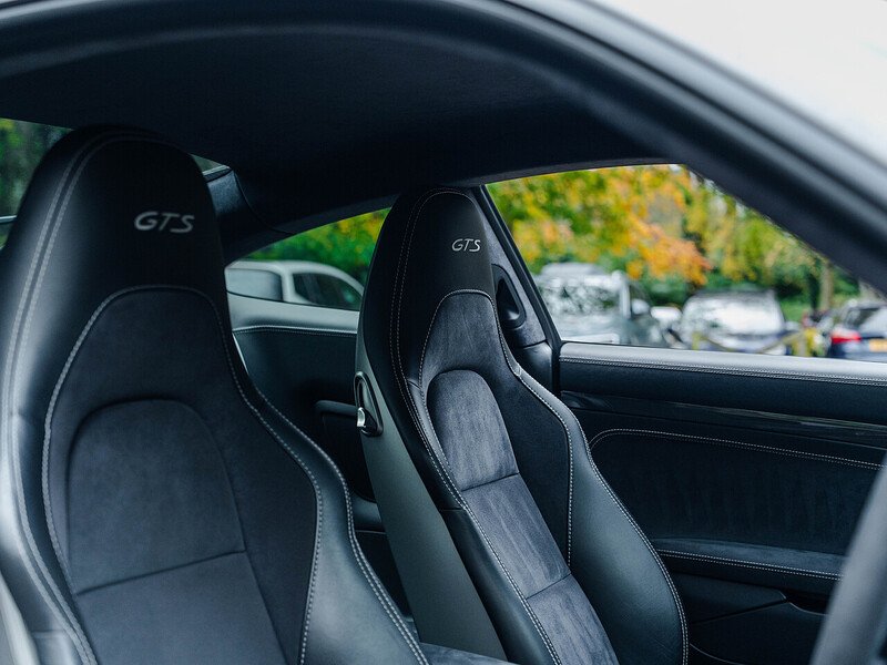 Used Porsche 911 2017 for sale - 76437095: Photo 26