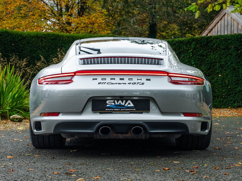 Used Porsche 911 2017 for sale - 76437095: Photo 37