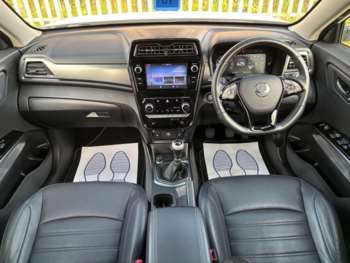 Used Ssangyong Tivoli 2023 for sale - 74552412: Photo