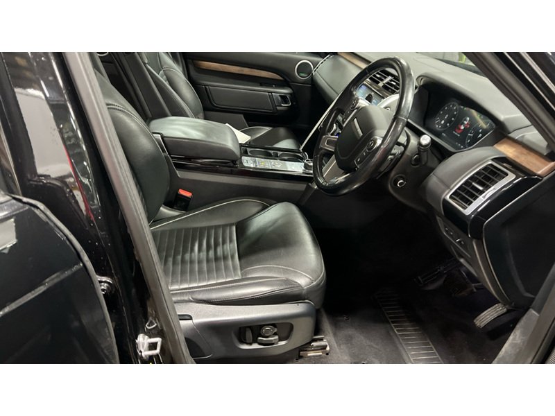 Used Land Rover Discovery 2018 for sale - 76919779: Photo 9