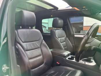 Used Volkswagen Touareg 2013 for sale - 74819926: Photo