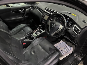 Used Nissan Qashqai 2017 for sale - 76292204: Photo