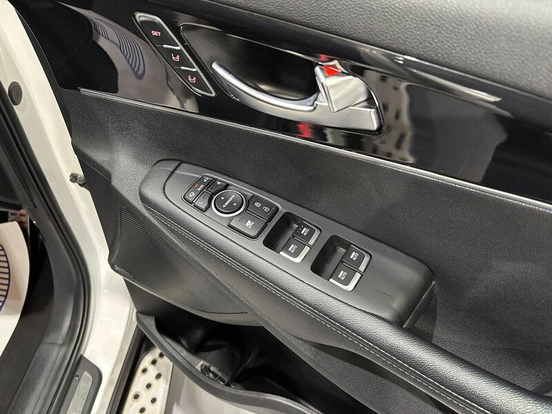 Used Kia Sorento 2017 for sale - 76320189: Photo 29