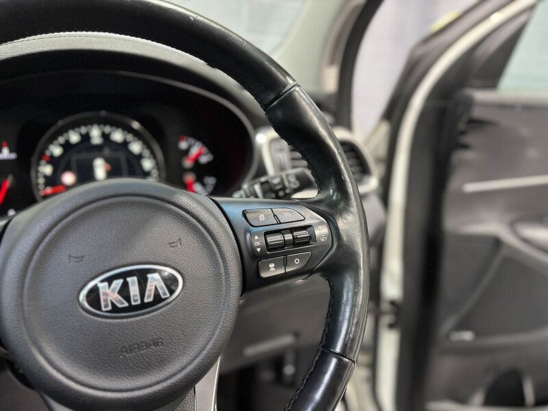 Used Kia Sorento 2017 for sale - 76320189: Photo 37