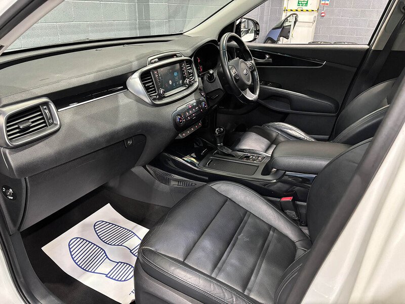 Used Kia Sorento 2017 for sale - 76320189: Photo 55