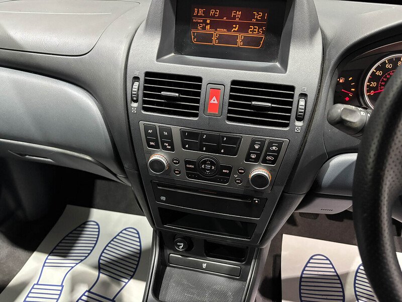 Used Nissan Almera 2005 for sale - 76357067: Photo 34