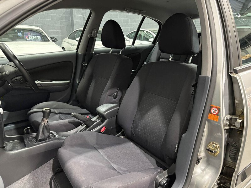 Used Nissan Almera 2005 for sale - 76357067: Photo 44