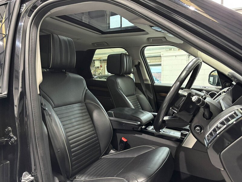 Used Land Rover Discovery 2018 for sale - 77744310: Photo 3