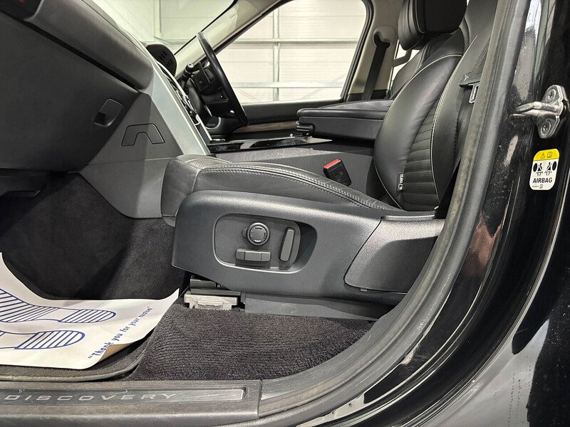 Used Land Rover Discovery 2018 for sale - 77744310: Photo 51