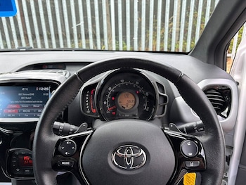 Used Toyota AYGO 2021 for sale - 75819058: Photo