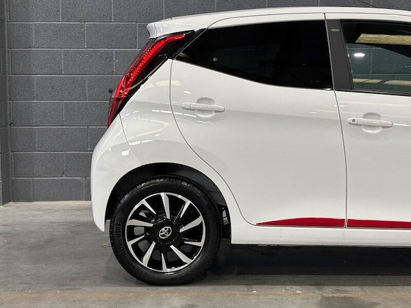 Used Toyota AYGO 2021 for sale - 75819058: Photo 5