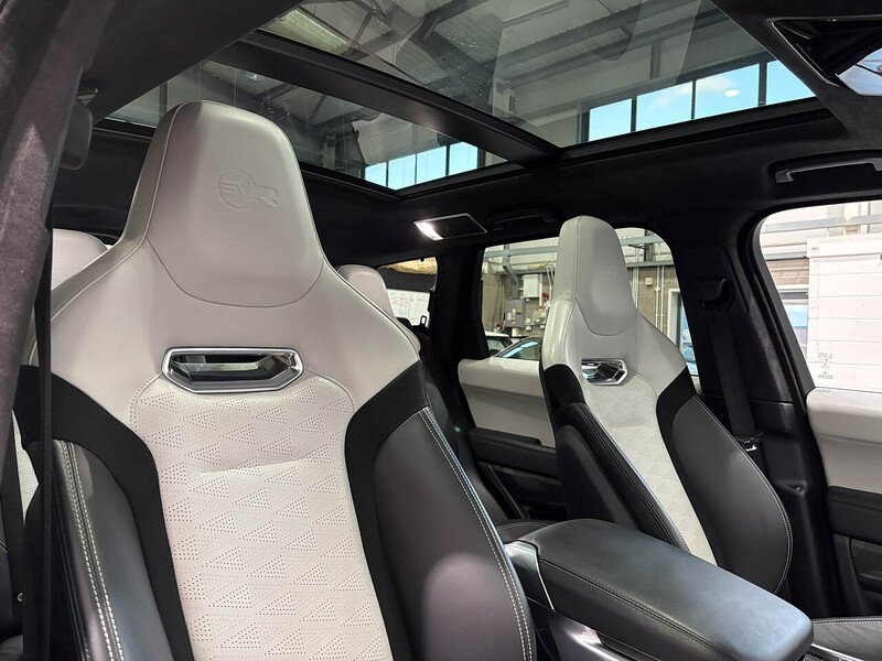 Used Land Rover Range Rover Sport 2018 for sale - 76598412: Photo 3