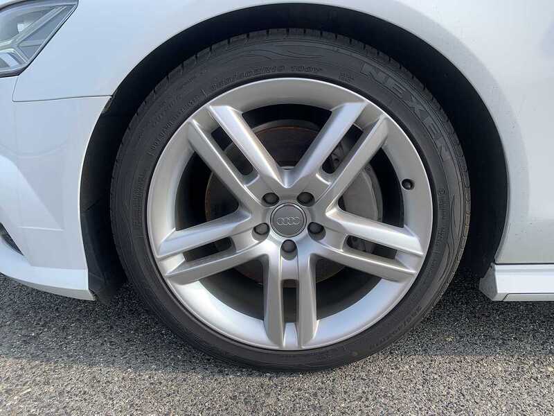 Used Audi A6 Saloon 2025 for sale - 76669436: Photo 31